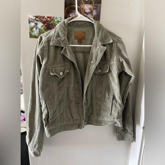 American Eagle Green Corduroy Jacket - Picture 1 of 3